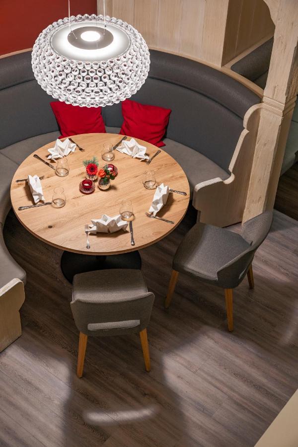 Hotel Fuchsen Kirchheim unter Teck Zewnętrze zdjęcie