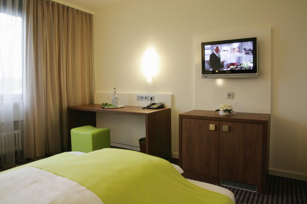 Hotel Fuchsen Kirchheim unter Teck Pokój zdjęcie