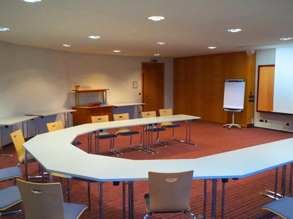 Hotel Fuchsen Kirchheim unter Teck Zewnętrze zdjęcie