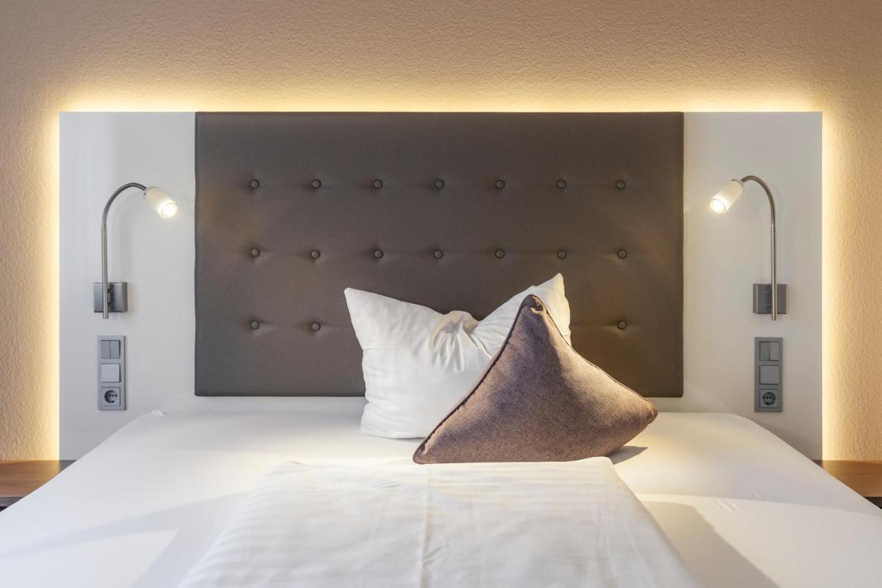 Hotel Fuchsen Kirchheim unter Teck Zewnętrze zdjęcie