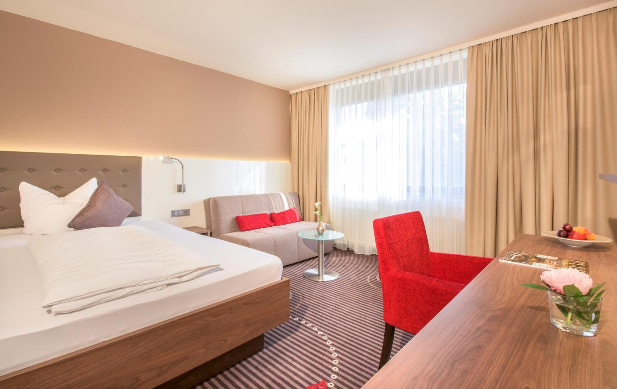 Hotel Fuchsen Kirchheim unter Teck Zewnętrze zdjęcie