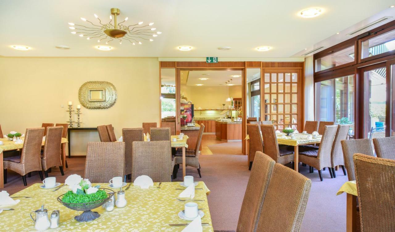 Hotel Fuchsen Kirchheim unter Teck Zewnętrze zdjęcie