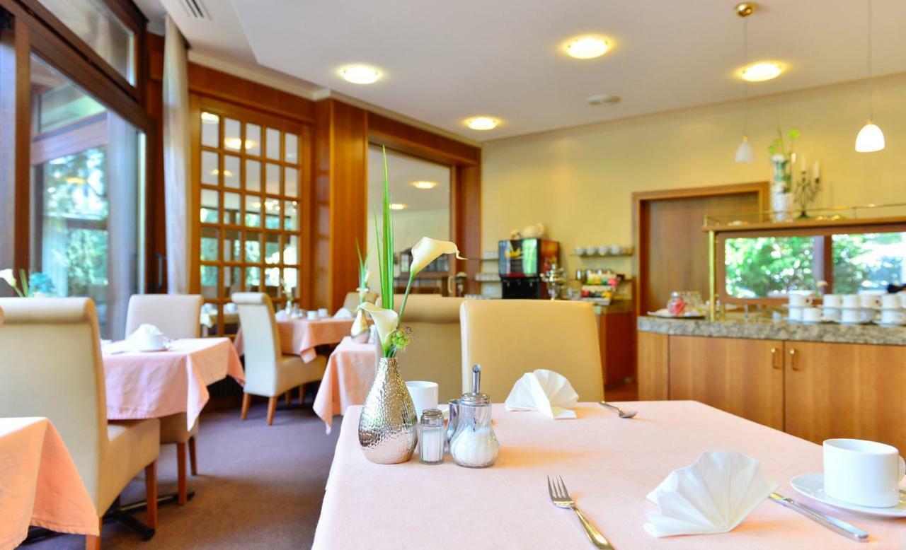 Hotel Fuchsen Kirchheim unter Teck Zewnętrze zdjęcie